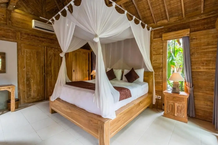 Wooden Double Suite with pool view
