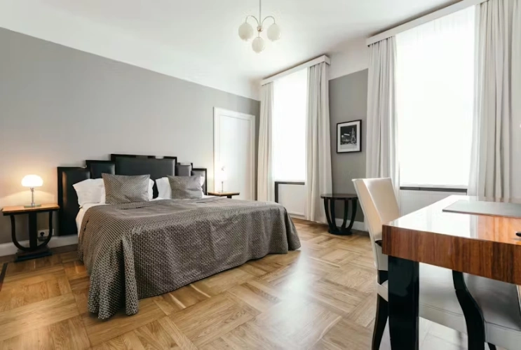Double Suite