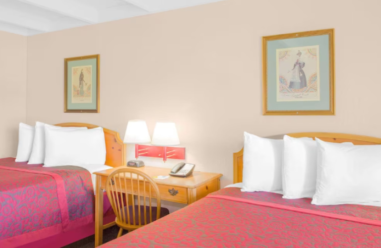 Quadruple room
