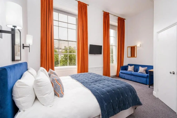 Rodney Hotel