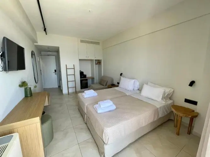Double room Side Sea View