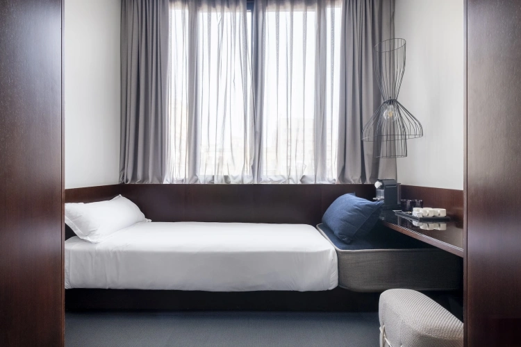 Double with Extra Bed room