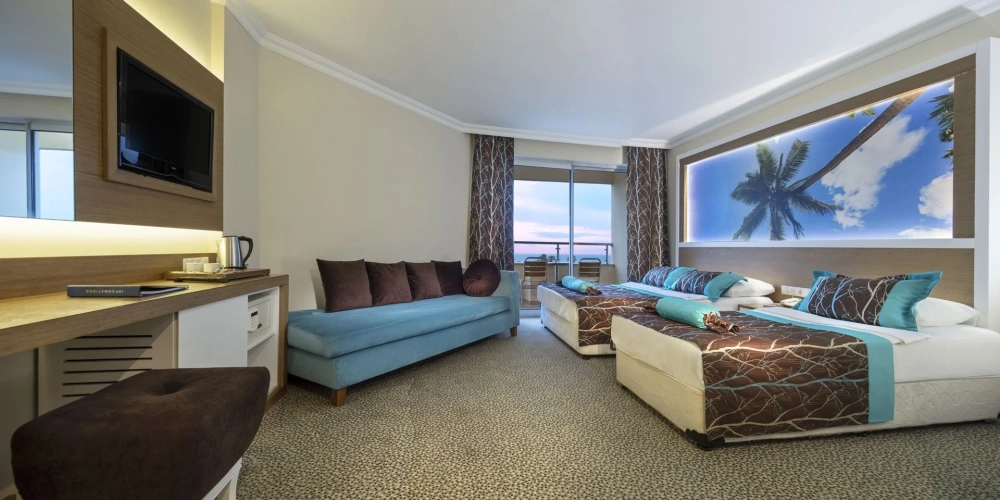 Standard Triple room