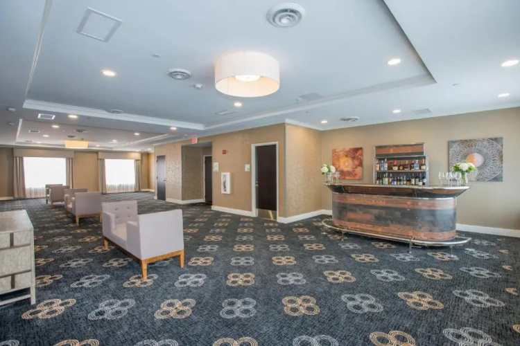 Holiday Inn Hotel & Suites Cincinnati Downtown photo 31