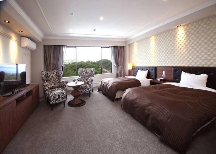 Deluxe Western Style Twin room