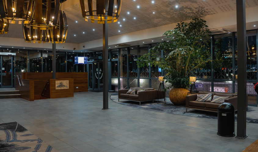 DoubleTree by Hilton London - Docklands Riverside photo 34