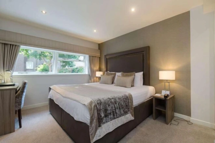 Small Cosy Double room