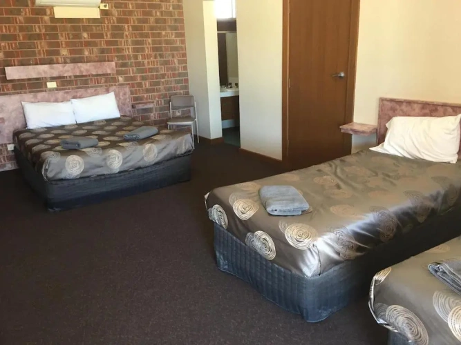 Standard Family room