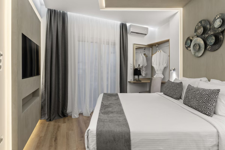 Athens Warehouse Hotel & Suites