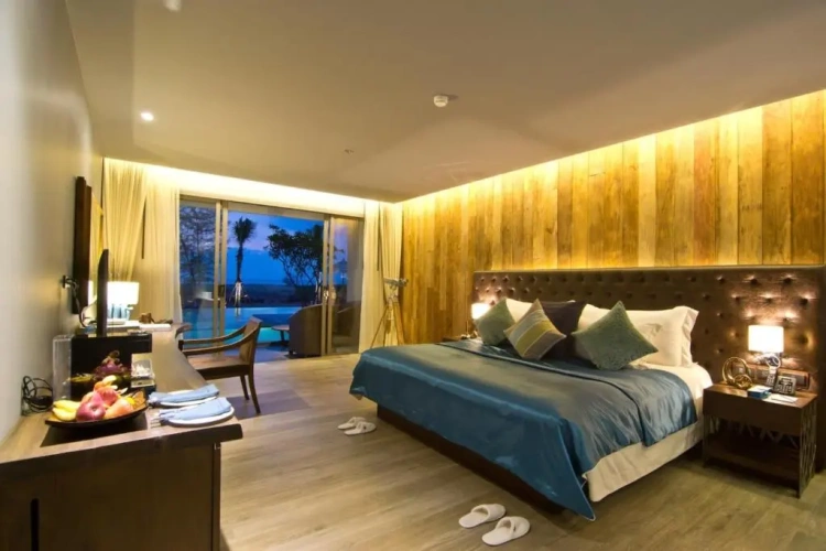 Deluxe with Pool Access Double room