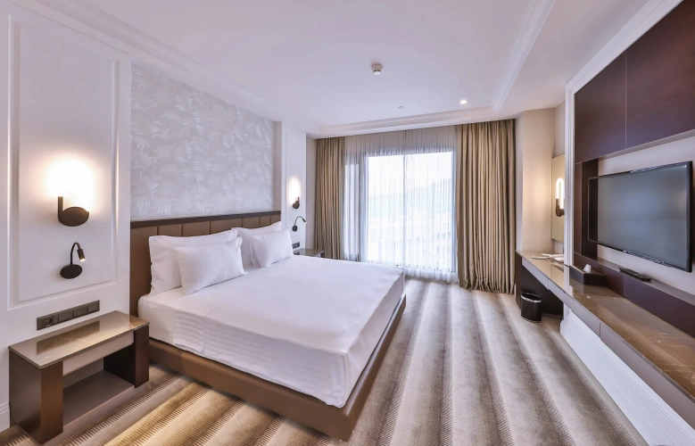 Corner Deluxe Double Suite
