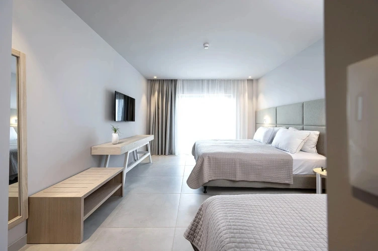 Double room with inland view