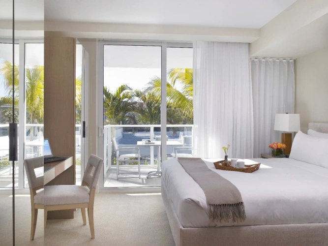 Accessible Double Suite