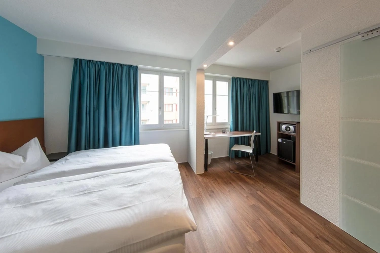 Hillside Junior Suite