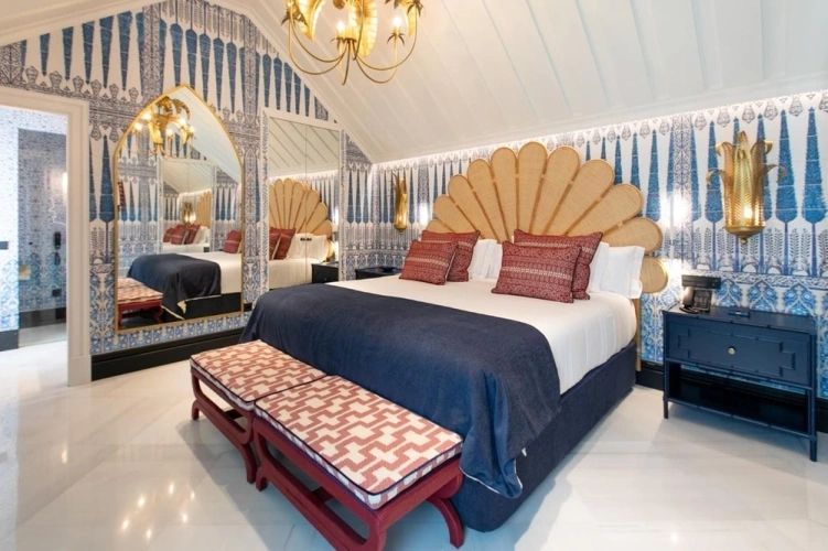 Seville Double Suite