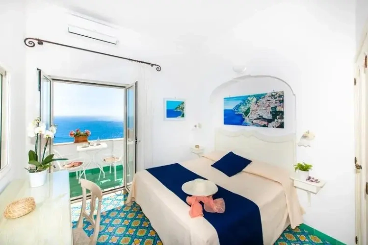 Superior Double room with sea view