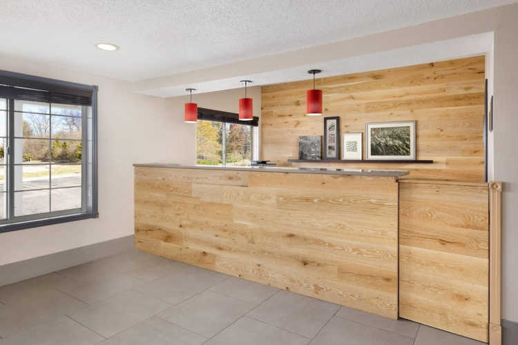 Country Inn & Suites by Radisson, Springfield, OH Hotel