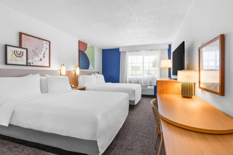 Spark by Hilton Modesto
