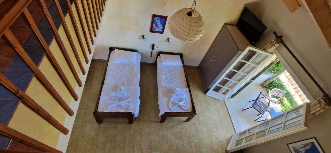 Quadruple Maisonette with Sea View