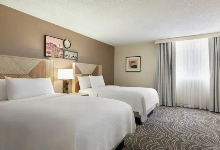 1 Bedroom Accessible Twin Suite
