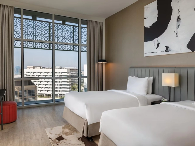 Deluxe Plaza view Twin room