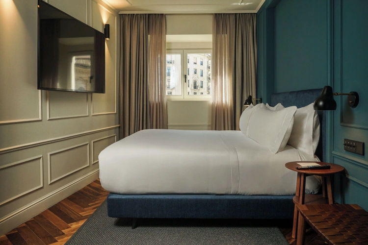 Double Suite