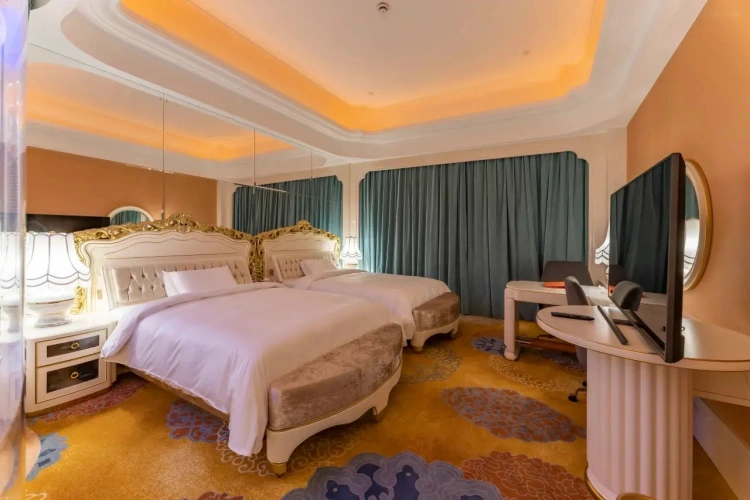 Quadruple room