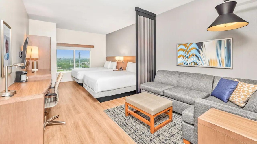 High Floor room
