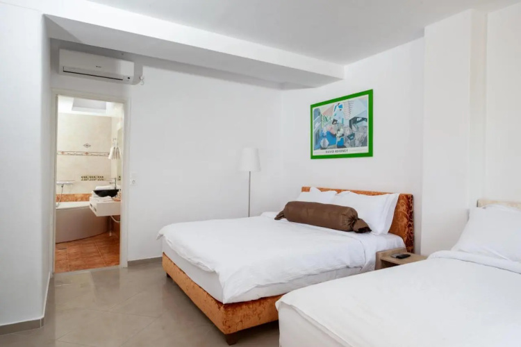 Arlene Suites