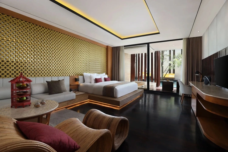 Pool Double Seminyak Suite