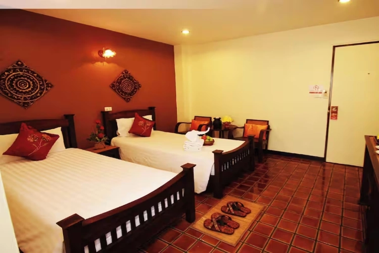 Deluxe Elderly Twin room