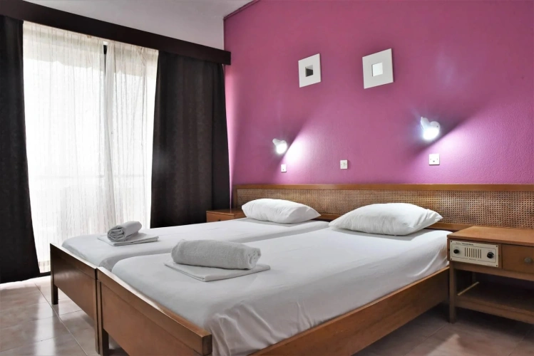 Twin room with panoramic view