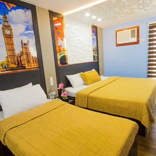Euro 2 Triple Suite