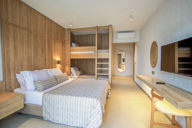 Family Bunk Quadruple room