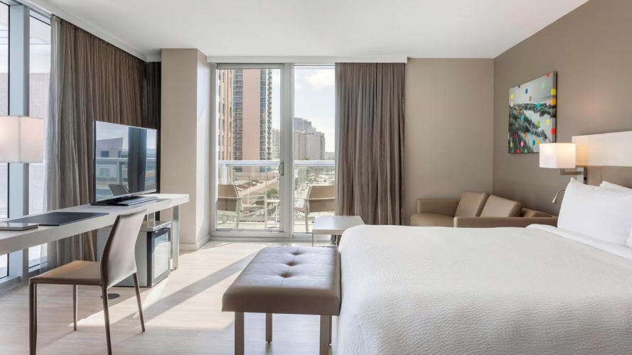Double Suite with balcony and with ocean view