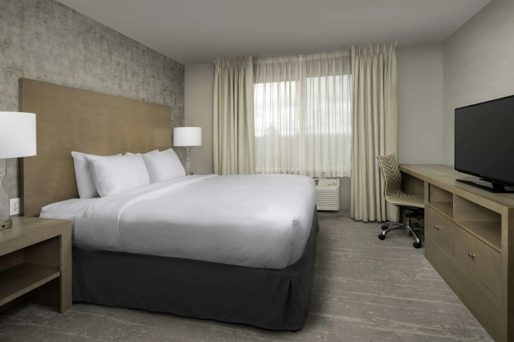 DoubleTree by Hilton Hotel Salem, Oregon