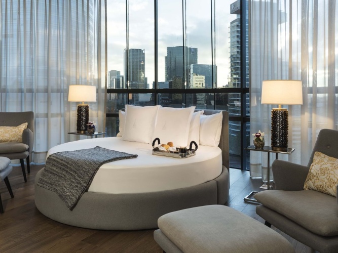 Marquis Double Suite