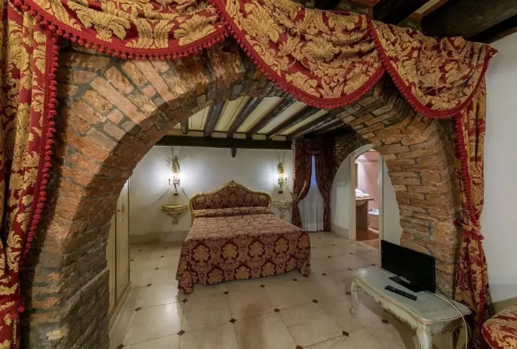 Pantalon Hotel