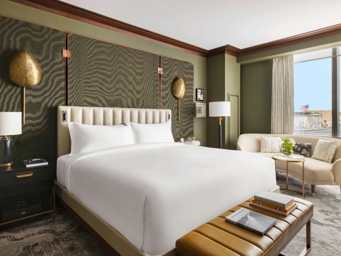 1 Bedroom Emerald Accessible Double Suite