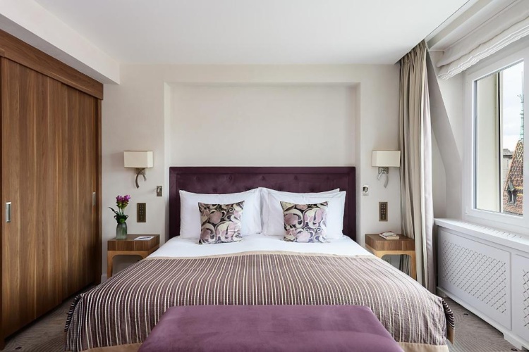 Double Suite with city view