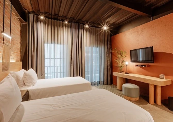 Standard Twin room