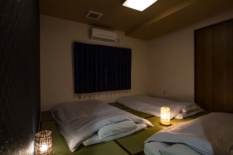 Western Style Quadruple room