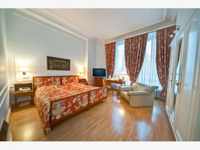 Superior Twin room