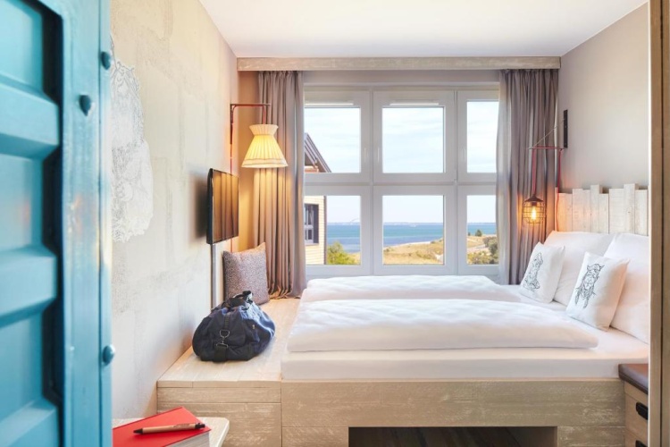 Standard Double room with sea view