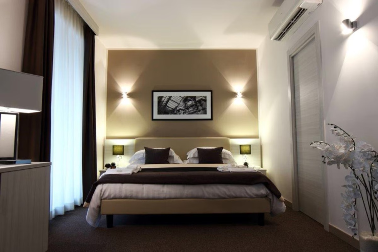 Stelle Hotel The Businest