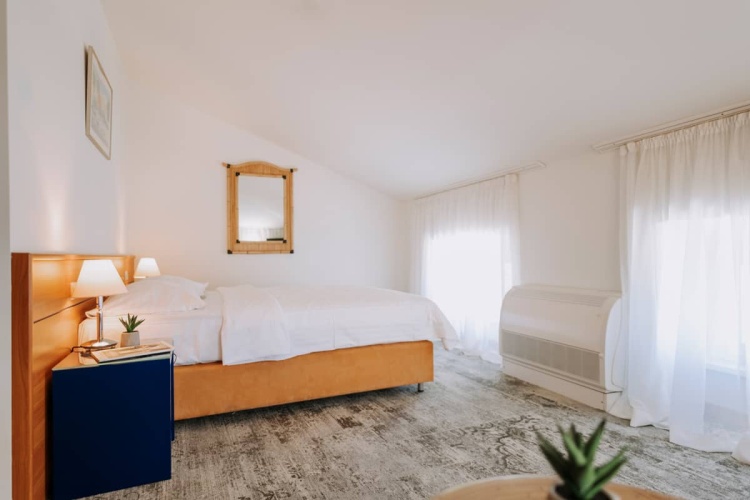 Attic Sea View Double room