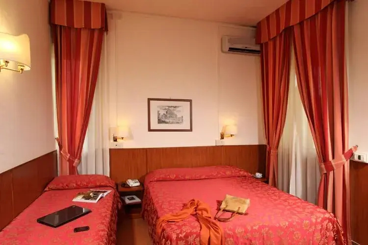 Cassia Hotel