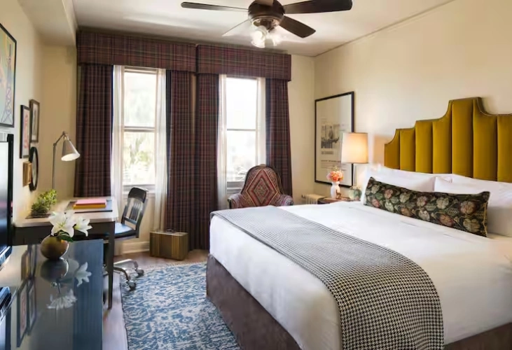 Mobility/ Hearing Accessible Double room