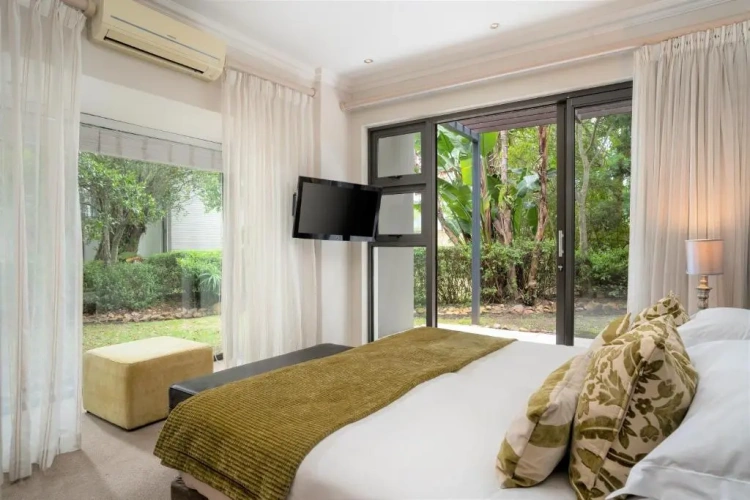 2 Bedrooms Suite