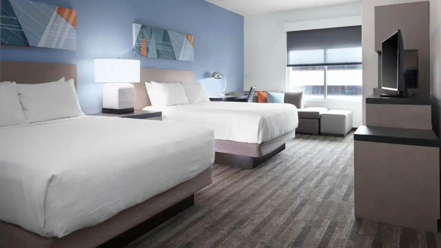 Den Quadruple room